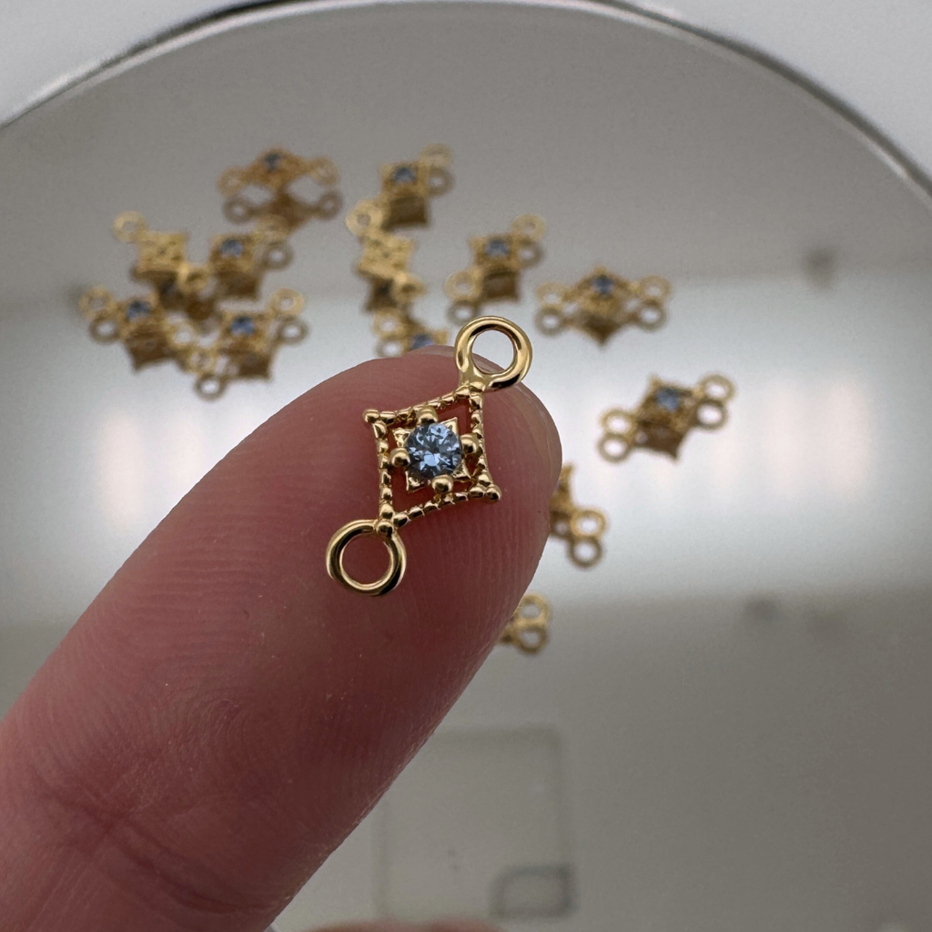 Dotted Diamond Blue Zircon Connector - Gold Filled