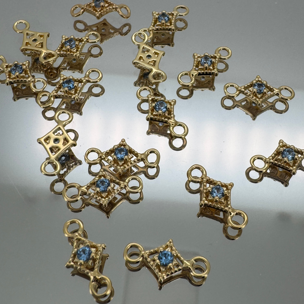 Dotted Diamond Blue Zircon Connector - Gold Filled