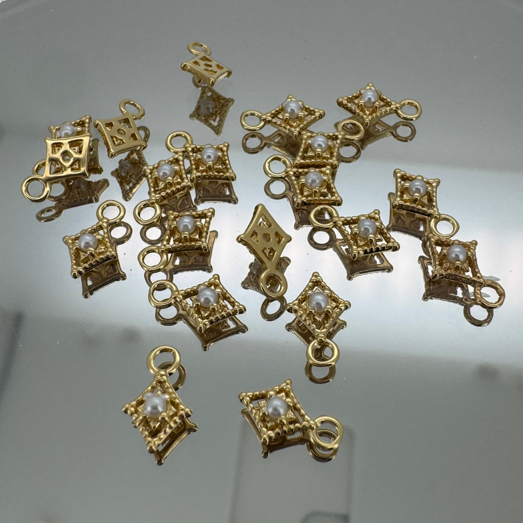 Dotted Diamond Pearl Charm - Gold Filled