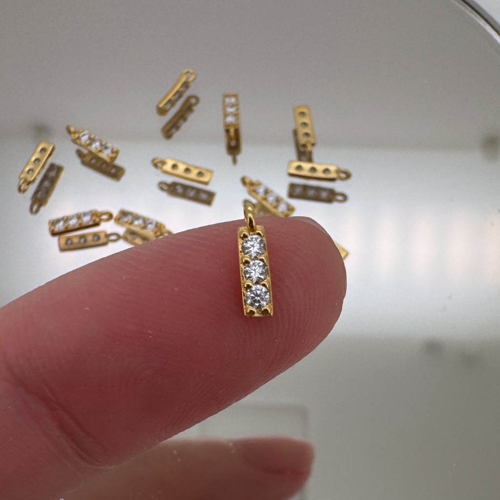 Triple White Zircon Bar Charm - Gold Filled