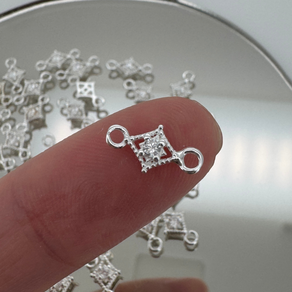 Dotted Diamond White Zircon Connector - Sterling Silver